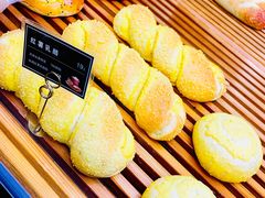 -焙丽拾光(麦凯乐直营店)