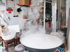-云南大锅豆浆店