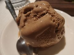 -LESCEDARS Brasserie Bistro香柏树