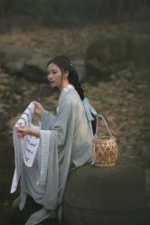 -汉仪华裳汉服馆(打浦桥店)