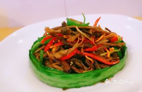 Spicy Chili with Coral Mushroom