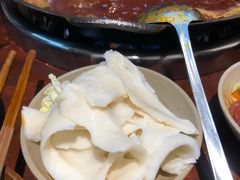 -四小区火锅·巷子里的重庆火锅(花照壁店)