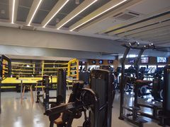 -莱茵体育生活馆