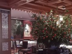 -八府香鸭·啫啫煲(华山路店)