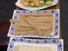 -老北京炸酱面大王.铜锅涮肉(朝阳门店)