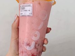莓莓酸奶-CoCo都可(合生汇店)