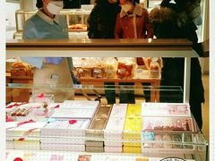 -好利来(欧亚商都店)