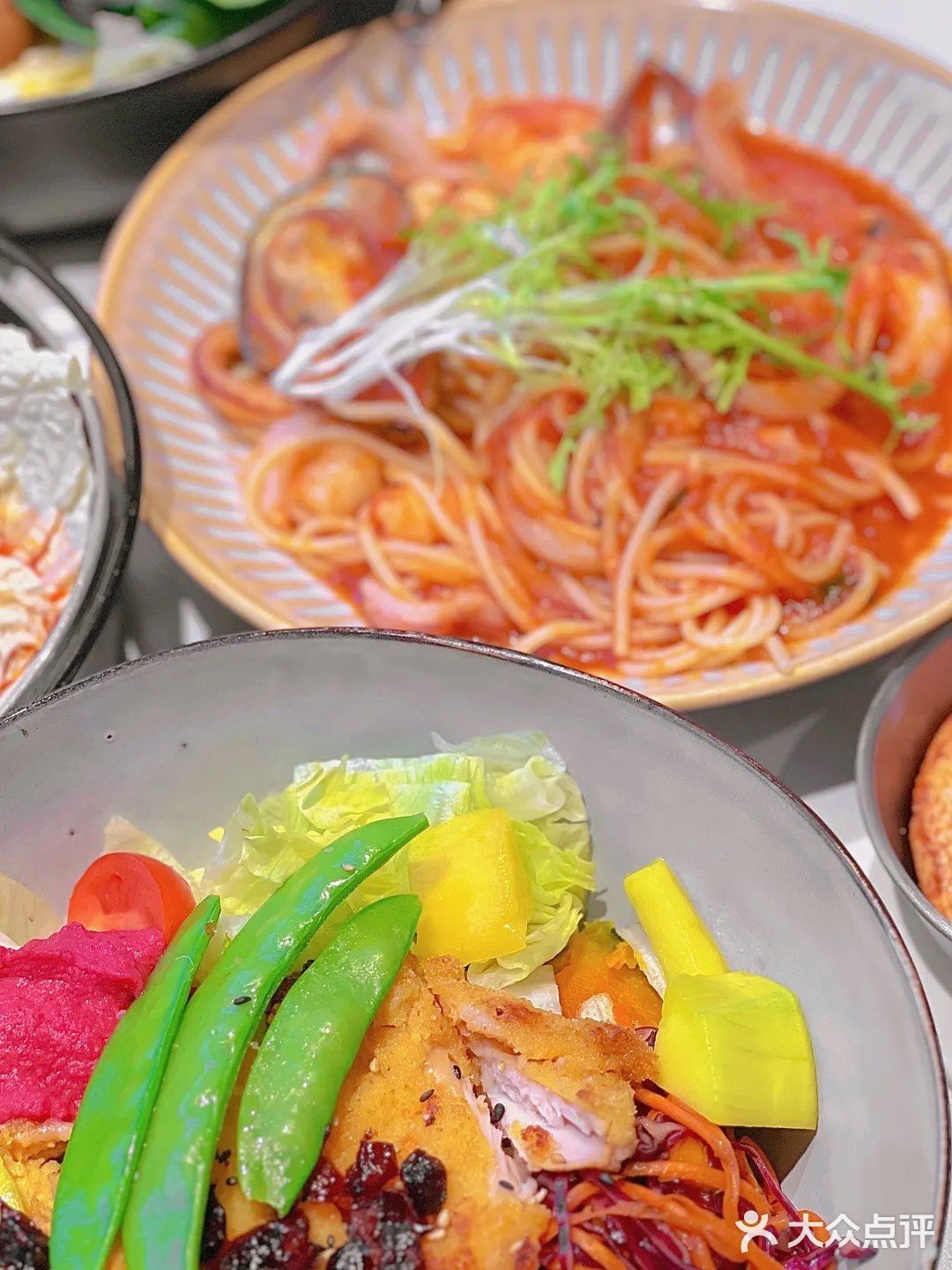 不再纠结！新街口轻食界性价比王，工作日午餐就是它了