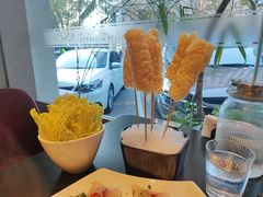 -鲜入唯煮·港式海鲜牛肉火锅(金宝街店)