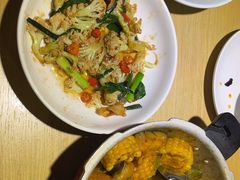 -关东小磨东北菜(上海长风大悦城店)