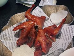 -蝴蝶里·粤菜·点心(龙湖天街&滨江店)