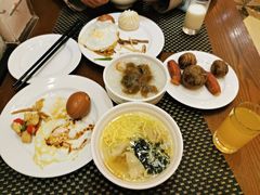 -山明水秀大饭店