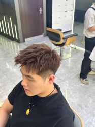 -藤野造型烫发染发