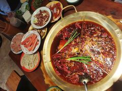 奔驰锅-叁口煮老火锅(东升店)