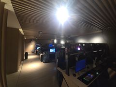 -涨巢·潮玩水疗局