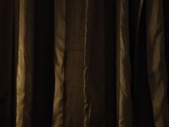 -桔子酒店(上海西藏北路地铁站店)