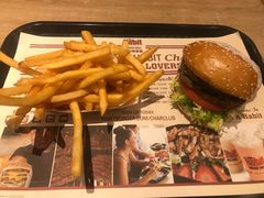 -The Habit Burger Grill 哈比特汉堡(爱琴海店)