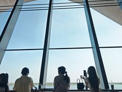 -抱抱地球咖啡馆(国家海洋博物馆店)
