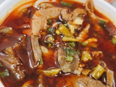 -中山牛肉肥肠粉面馆(军工社区店)