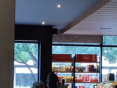 -星巴克(美丽华花园店)