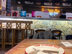 大堂-Tubestation站点比萨(新世界大望路店)