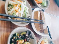 -顺溜·手工刀削面·黑金店(铜锣湾店)