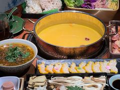 -花菇朵·云山雀 ll 野生菌锅·野果酸汤·精品滇菜(万柳店)