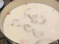 -捞王锅物料理(上海世茂广场店)