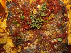 -吞鱼兽麻辣烤鱼(万达店)
