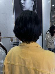 -韩国丽安形象设计