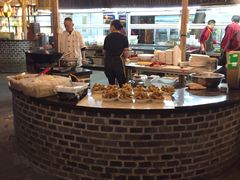 大堂-好汉锅园林秘制老火锅 柴火霸王鸡(金沙店)