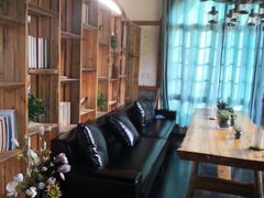 -楠柏弯休闲山庄(梨花溪店)
