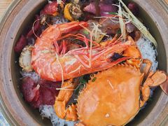 海鲜腊味煲仔饭-崖口煲仔饭