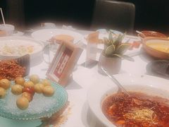 -鱼翅楼·津派砂锅鱼翅(水上公园店)
