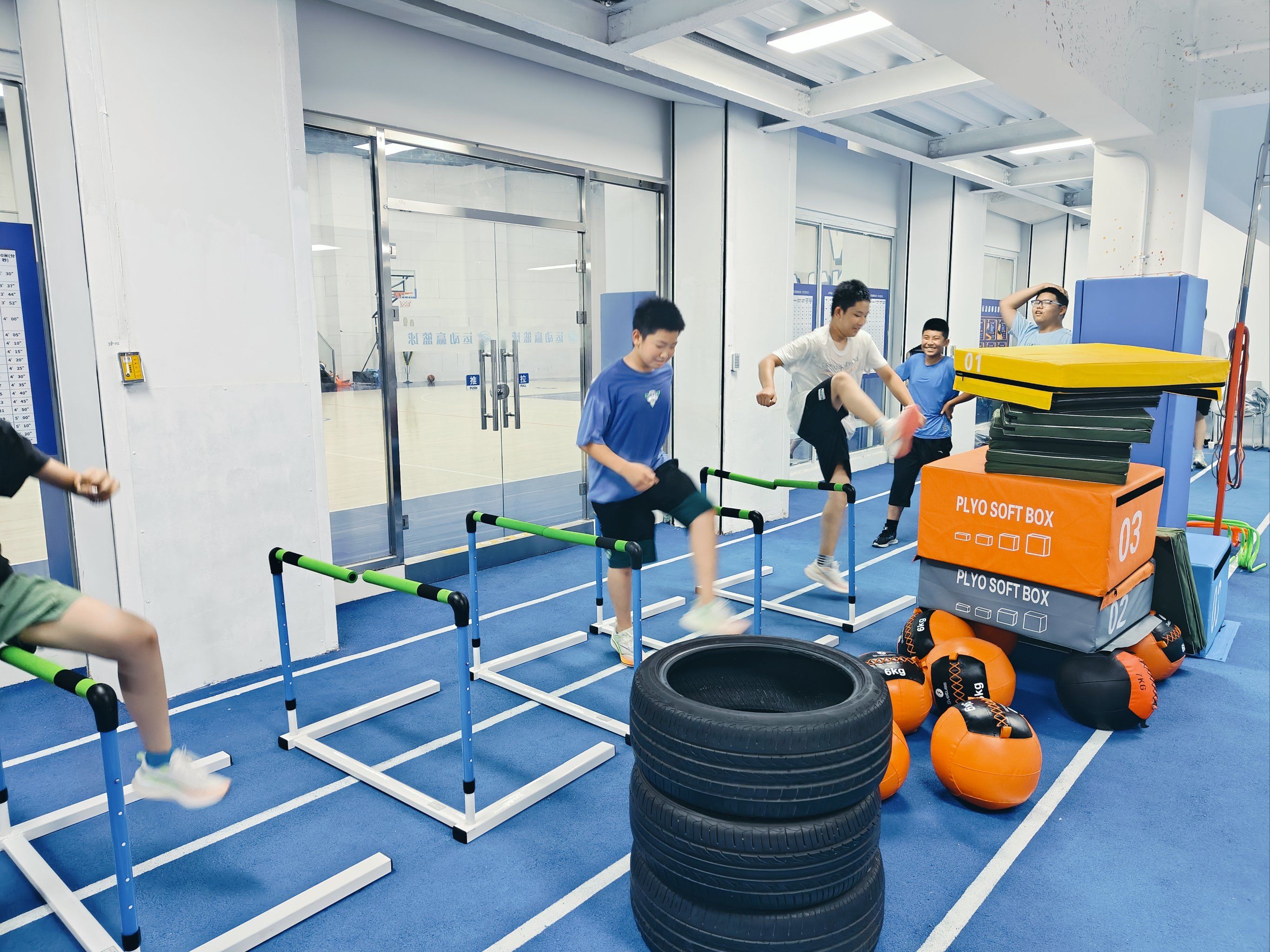 体能训练,让梦想与汗水交织,成就更好的自