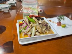 -伊带伊路新疆美食府(呼家楼店)