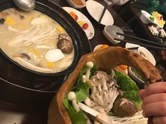 -捞神煲汤火锅(湖滨商业街店)