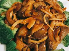 铁观音素鸡-六和孝顺素食餐厅(西湖道店)