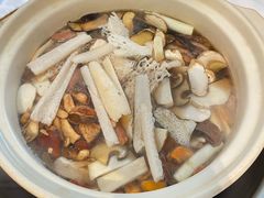 -天宜隆蘑菇宴火锅(石景山旗舰店)