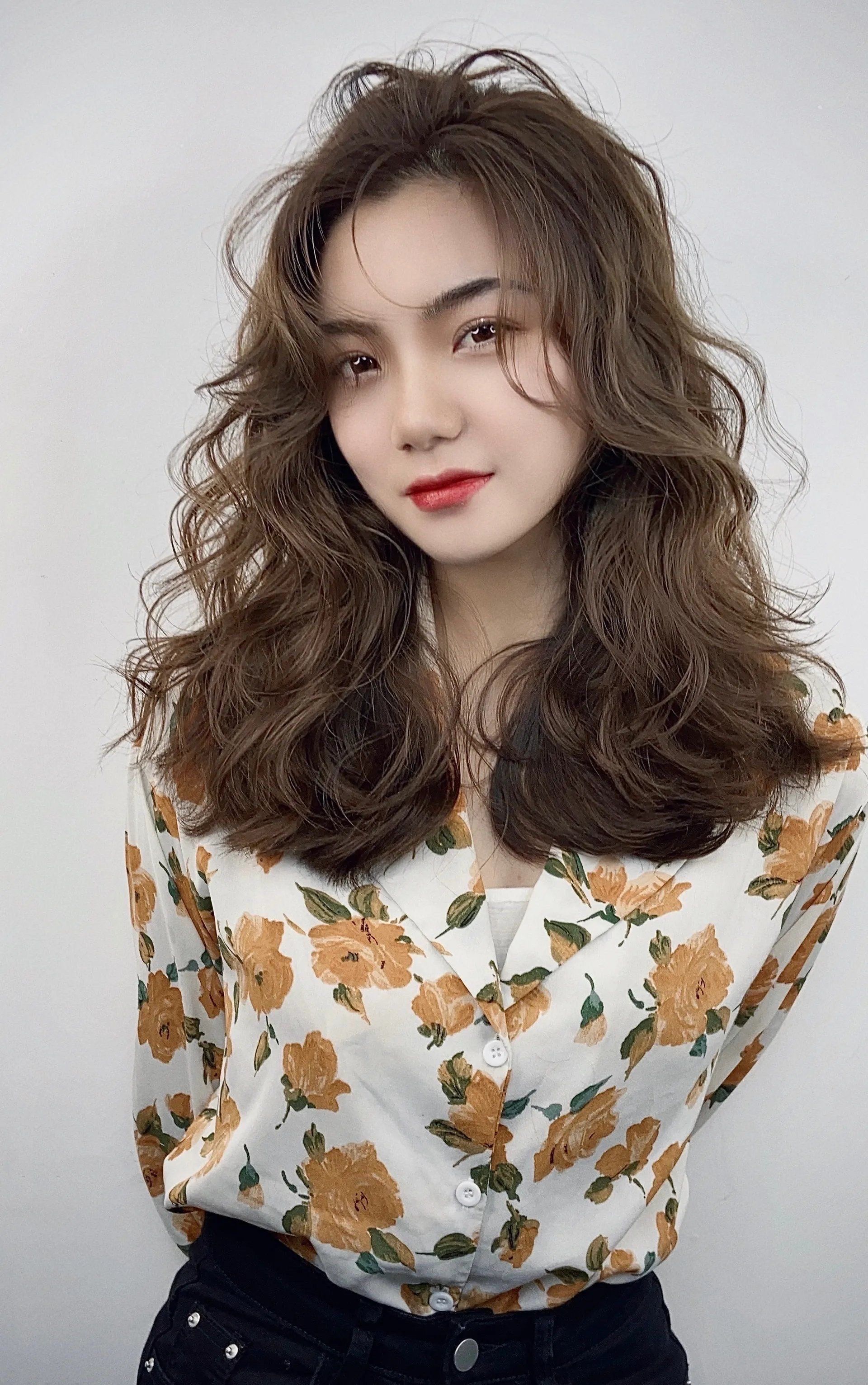 羊毛中卷,时尚优雅