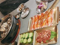 -围炉肉舍丹东海鲜烤肉·烤活鳗(步行街店)