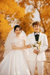 -樱花婚纱摄影