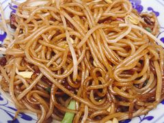 -珠宝街老左杂酱面馆