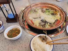 -阿婆情腊排骨火锅(金虹路店)