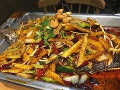 -大湾金牌万州烤鱼(沙河店)
