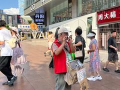 -观音桥步行街
