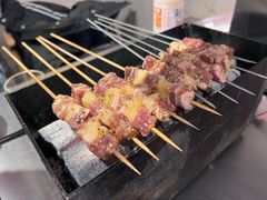菠萝牛肉串-大头叔烤鸡爪·朝鲜族烤串(天池路店)