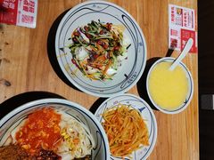-陇上秦轩西安biangbiang面(EFC欧美金融商业城店)