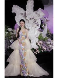 -纯色时光婚纱艺术馆WHITE