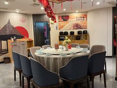 -有红鸡毛店·川菜(建设路店)